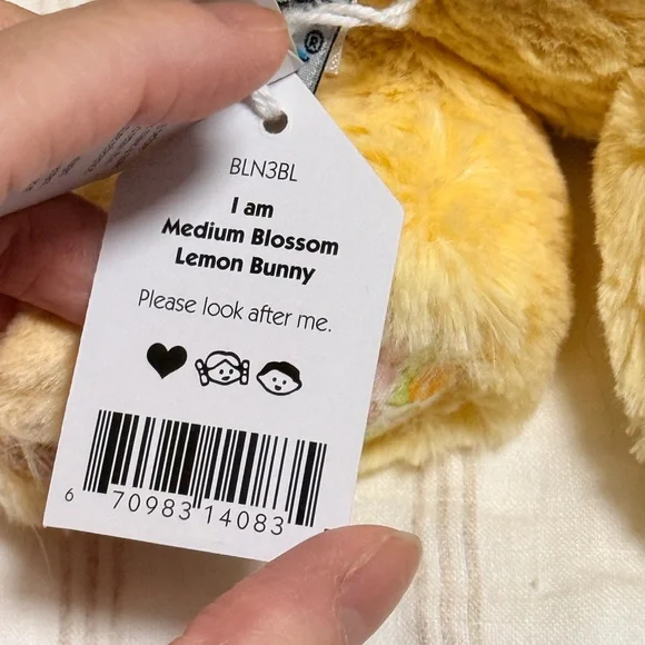 Jellycat Medium Blossom Lemon Bunny - Retired - Picture 8 of 9